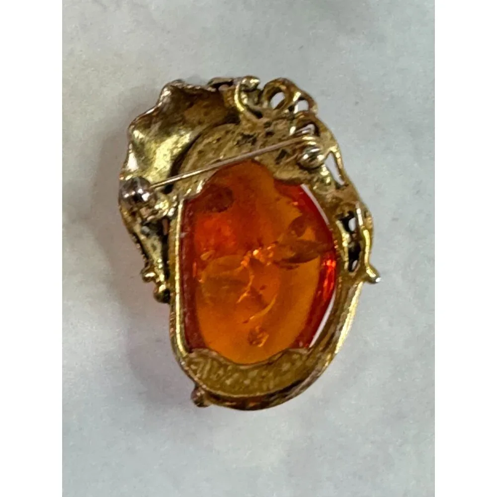 Vintage Goldplated Amber Brooch 2" Oval Shape With Intricate Design - Picture 3 of 4